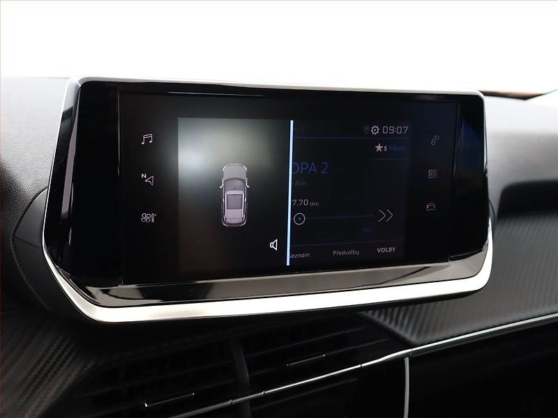 Peugeot 2008 (2020) 1.2 PureTech, Serv.kniha - fotka 14 z 16