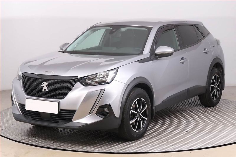 Peugeot 2008 (2021) 1.2 PureTech, Serv.kniha - fotka 2 z 17