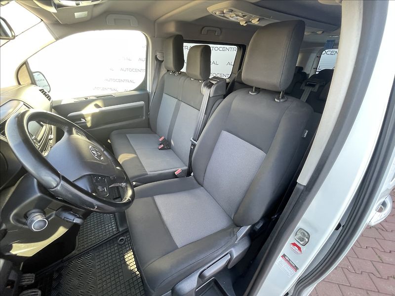 Toyota ProAce 2,0 D,110kW,D-4DL2,9míst - fotka 9 z 26