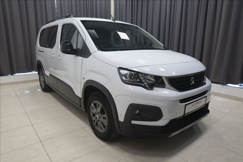 Peugeot Rifter 1,5 BlueHDi KAMERA 7 MÍST ČR - fotka 3 z 37
