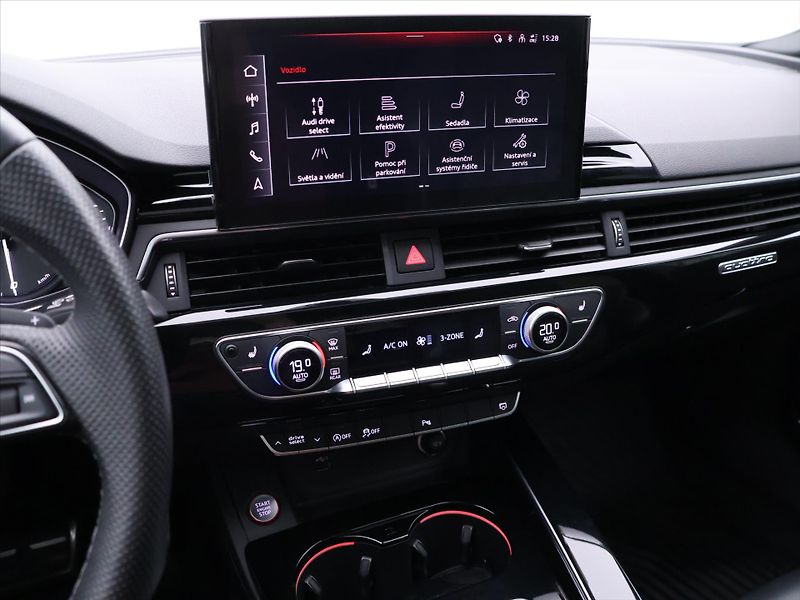 Audi S5 3,0 TDI 251kW S-line LED DPH - fotka 27 z 46