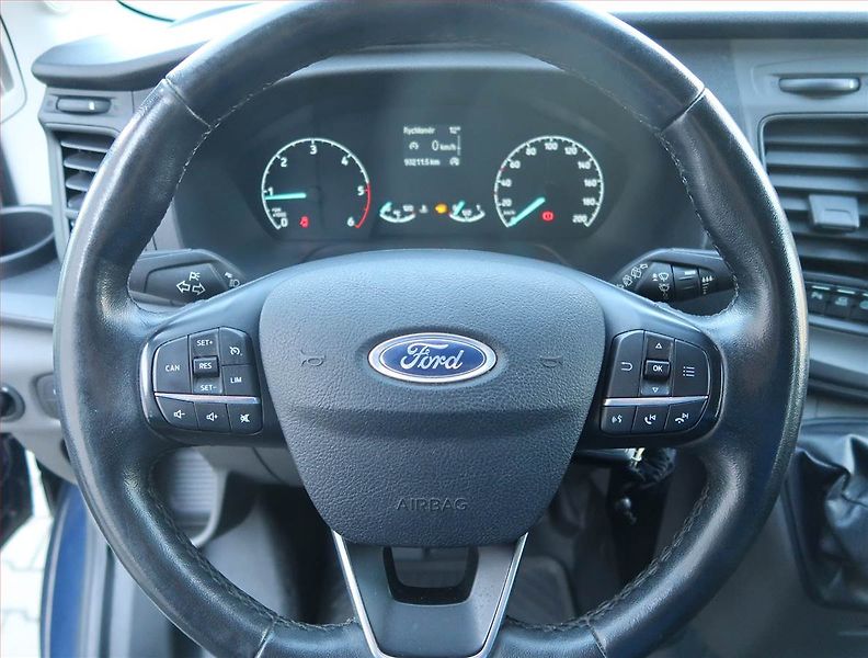 Ford Transit (2021) Trend 2.0 EcoBlue, Bus, 9Míst - fotka 18 z 20