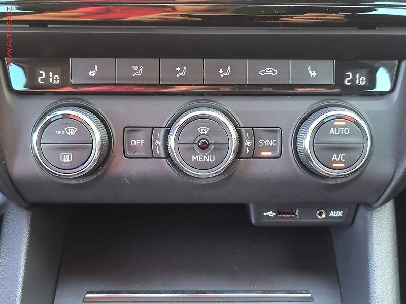 Škoda Octavia (2017) 1.4 TSi, Joy, bixenon - fotka 16 z 21