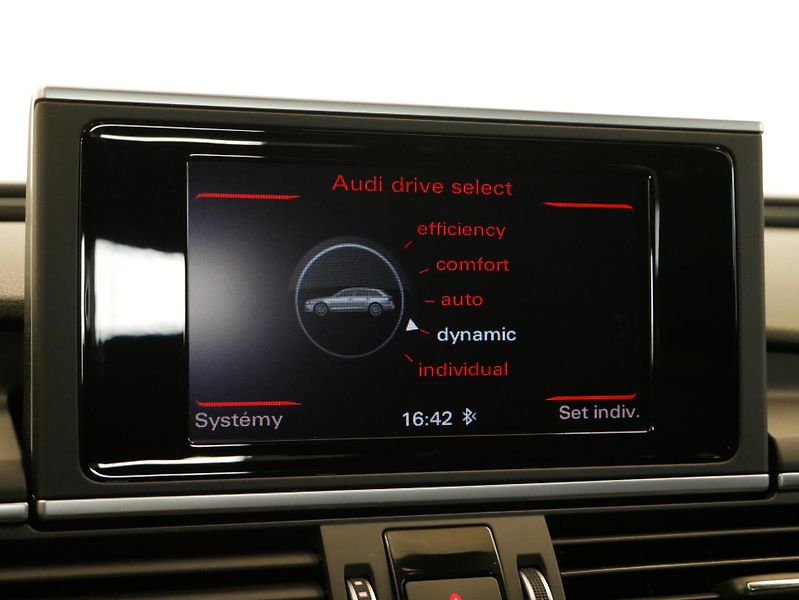 Audi A6 - fotka 21 z 30