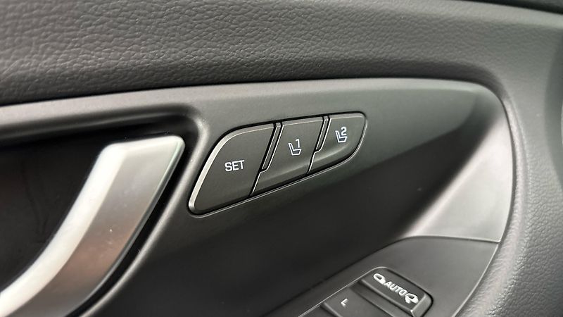 Hyundai i30 1.5 T-GDI AUT Style Kombi - fotka 29 z 29
