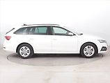Škoda Octavia (2022) Ambition 2.0 TDI, ČR,1.maj - náhled 6