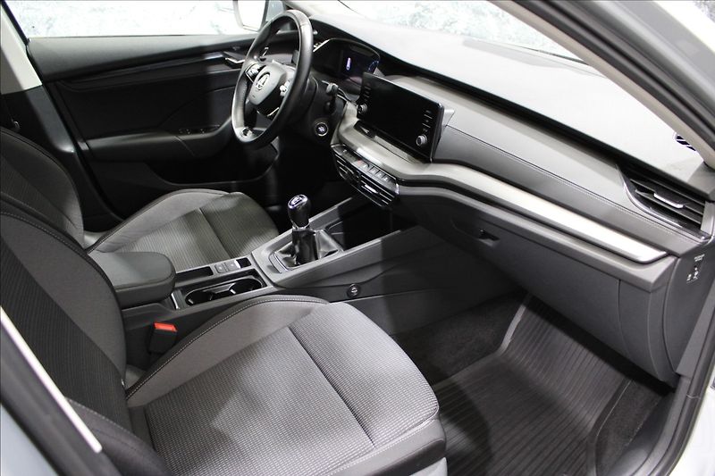 Škoda Octavia 2,0 TDI Ambition 1.majitel CZ - fotka 11 z 32