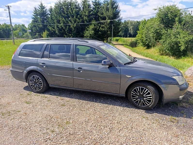 Ford Mondeo (2006) 2.0 TDCi  - fotka 5 z 13