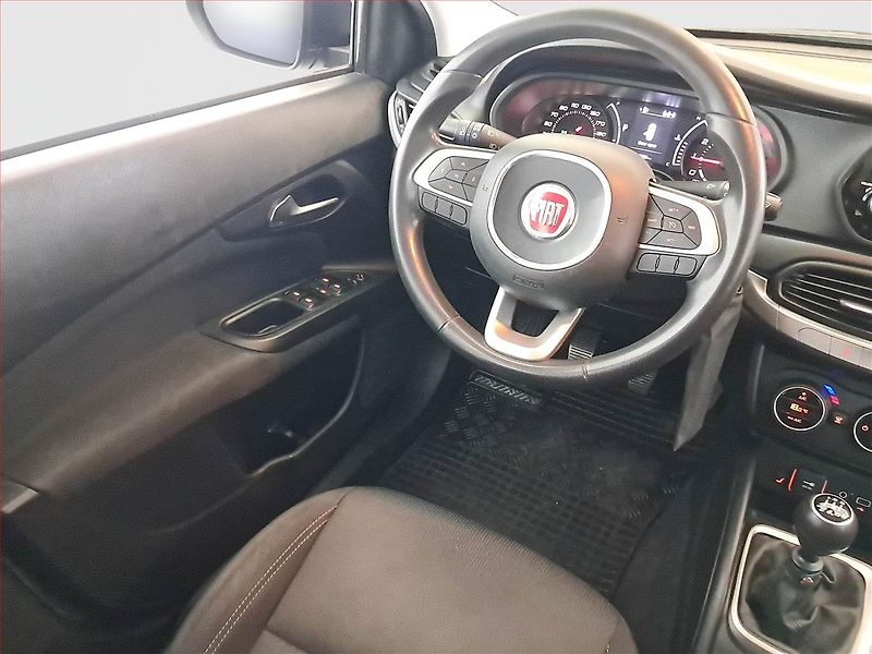 Fiat Tipo (2018) 1.4 16V, ČR,1.maj, Serv.kniha - fotka 7 z 18