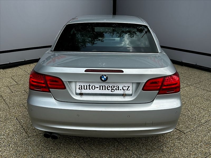 BMW Řada 3 325d kabrio, automat - fotka 41 z 46