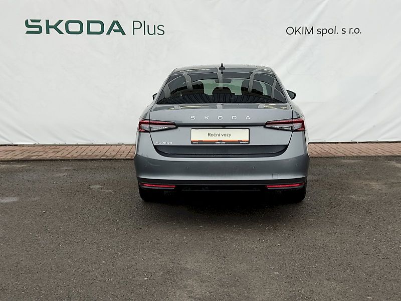 Škoda Superb (2025) Selection 2,0 Tdi 110 Kw DSG - fotka 33 z 36