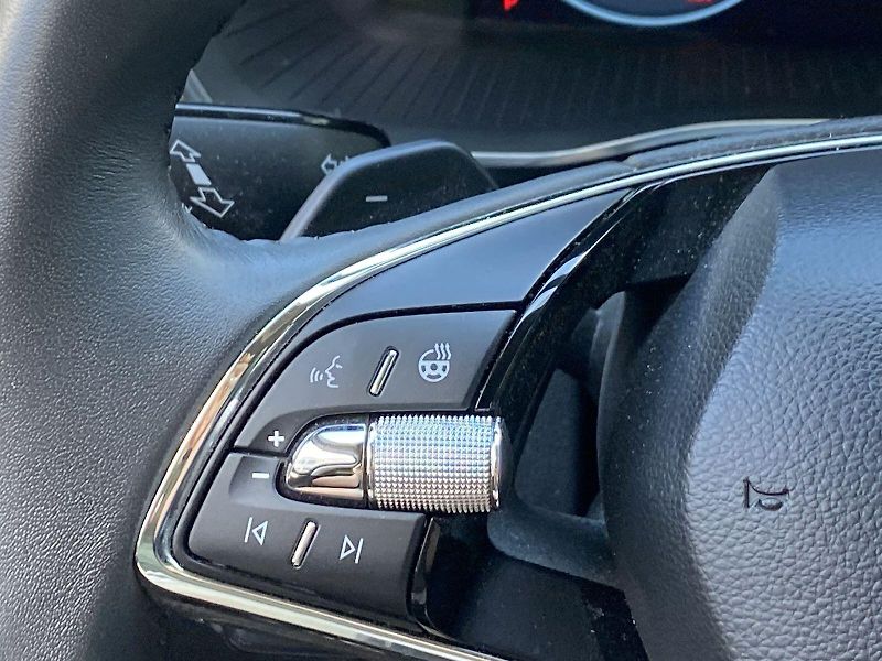 Škoda Octavia (2023) 1.5 TSI M-HEV DSG Style - fotka 17 z 38
