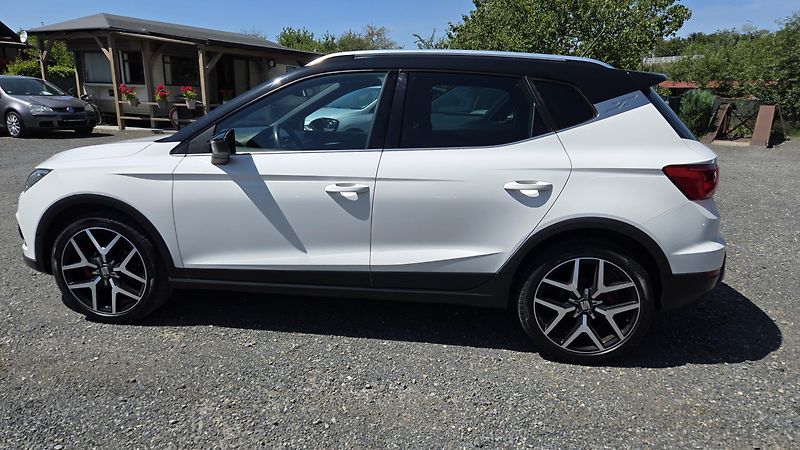 Seat Arona 1.5TSI 16V ACT FR 110KW  1MAJ. - fotka 12 z 47