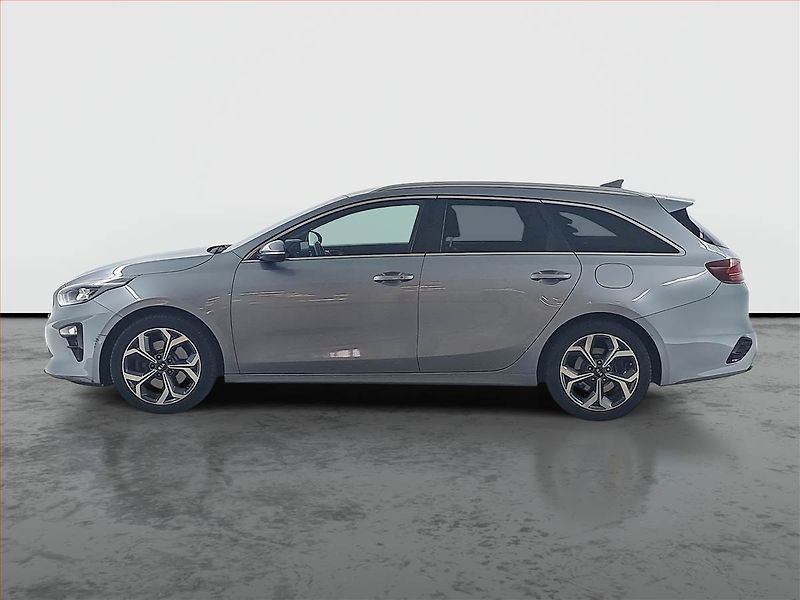 Kia Ceed (2018) 1.4 T-GDI, Automat, Serv.kniha - fotka 3 z 16