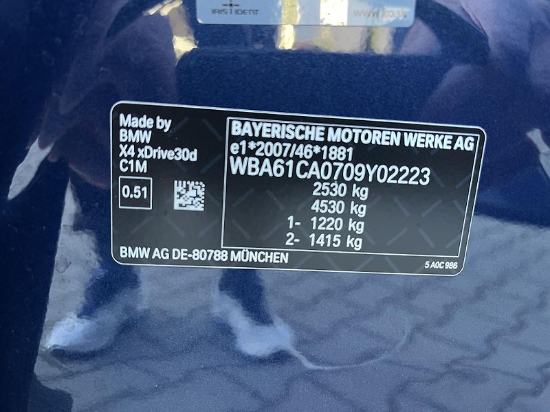 BMW X4 (2024) 3.0xD ///M 210Kw,webasto,ACC - fotka 51 z 51