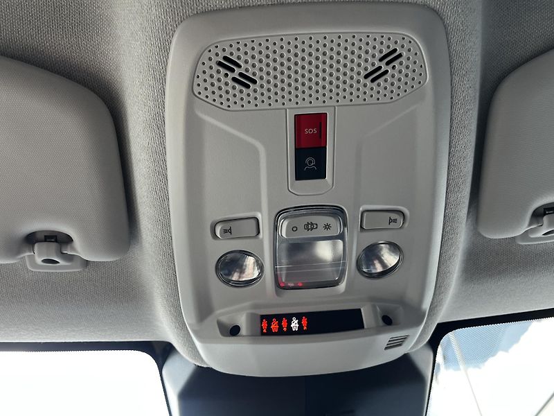Citroën C4 (2026) COLLECTION Hybrid 145k  - fotka 19 z 23