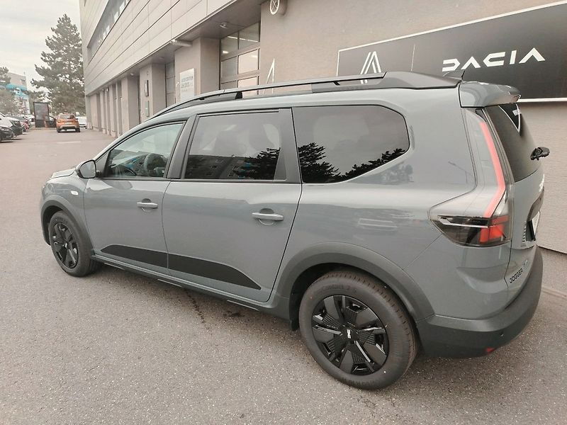 Dacia Jogger (2026) Expression ECO-G 120 7.míst - fotka 3 z 12