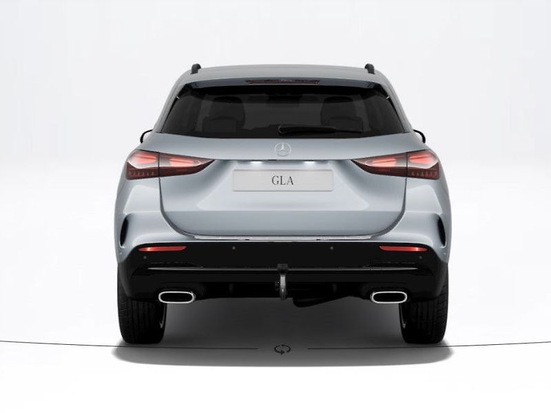 Mercedes-Benz GLA (2026) 200 d 4MATIC Edition 140 Years - fotka 5 z 9