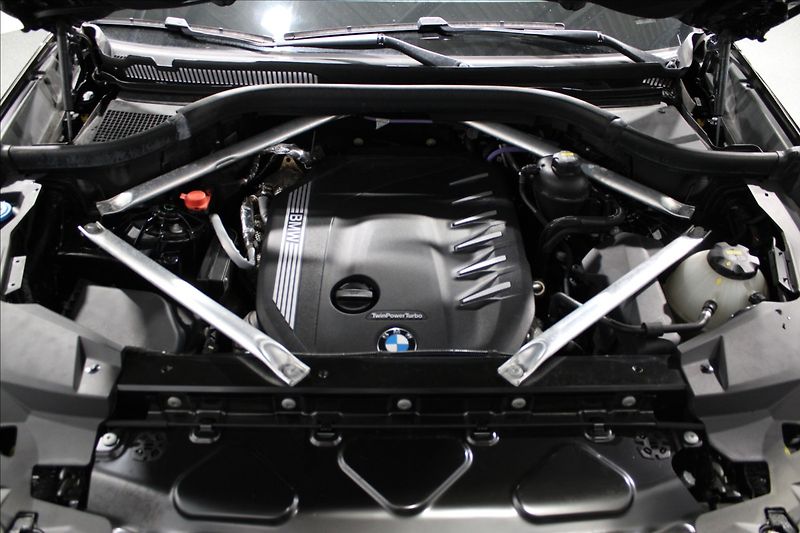BMW X6 3,0 XDrive M paket, 1.majitel - fotka 8 z 38