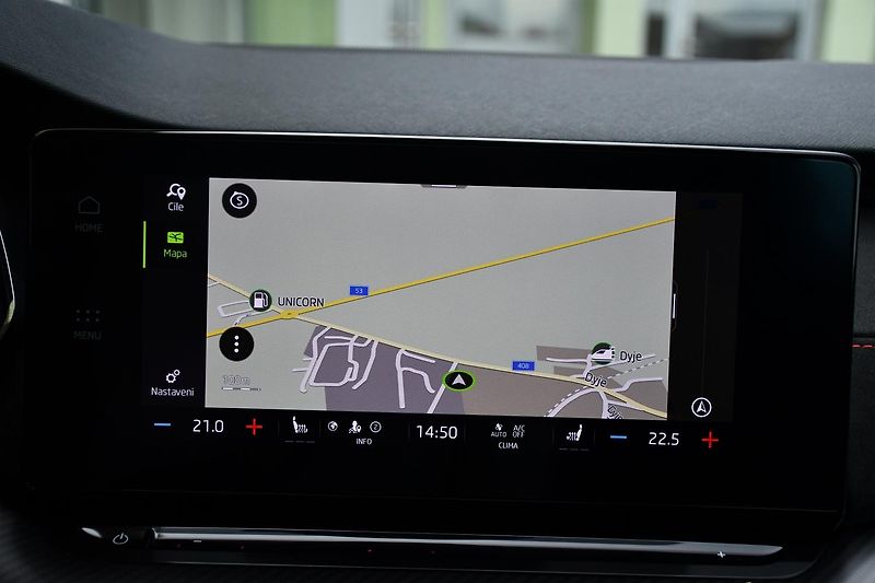 Škoda Octavia 2.0TDi RS DSG 1M ČR - fotka 30 z 39
