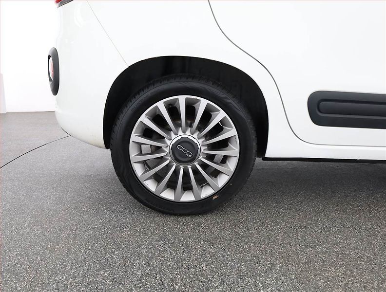 Fiat 500L (2012) 1.4 16V, Tempomat - fotka 17 z 17