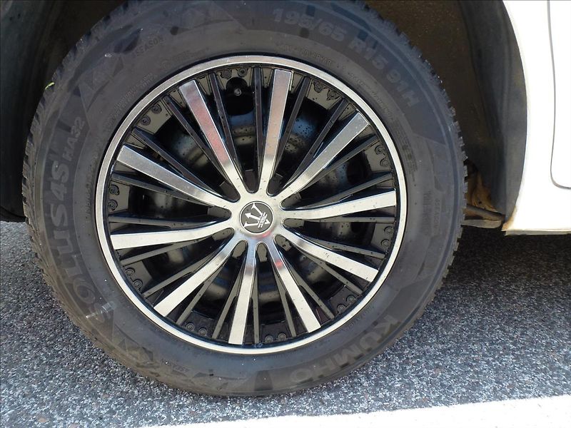 Peugeot Partner 1,6 HDI LONG L2H1 WEBASTO 3mís - fotka 41 z 44