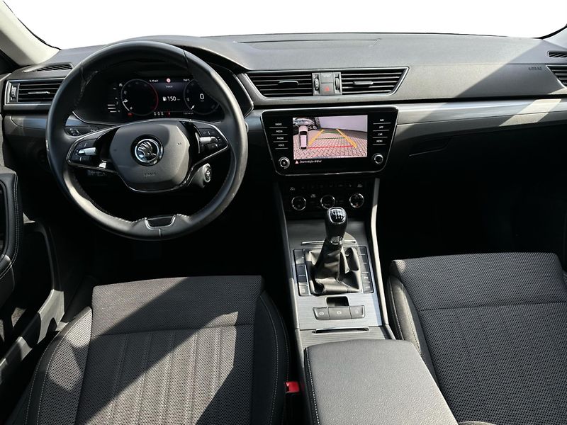 Škoda Superb STYLE TDI 110/2.0 M6 - fotka 10 z 24