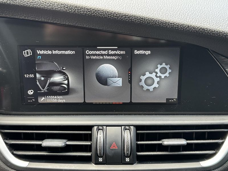 Alfa Romeo Giulia 20-Q2-148KW-FACELIFT-SUPER - fotka 18 z 27