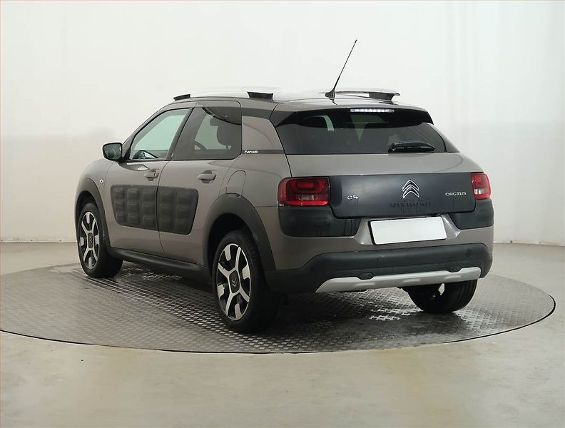 Citroën C4 Cactus (2017) 1.6 BlueHDi, Serv.kniha, Navi - fotka 4 z 13