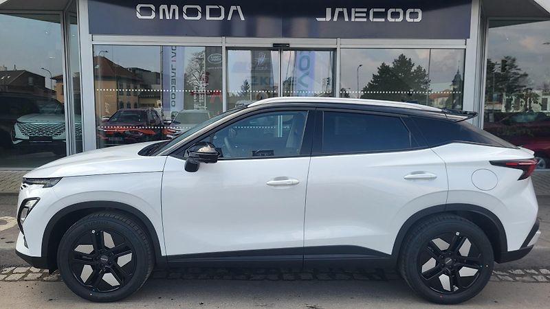 Omoda 5 (2025) PREMIUM 1,6 TGDI - fotka 3 z 26
