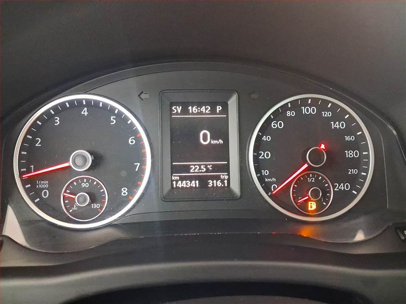 Volkswagen Tiguan (2011) Freestyle 2.0 TSI, 4X4 - fotka 11 z 16