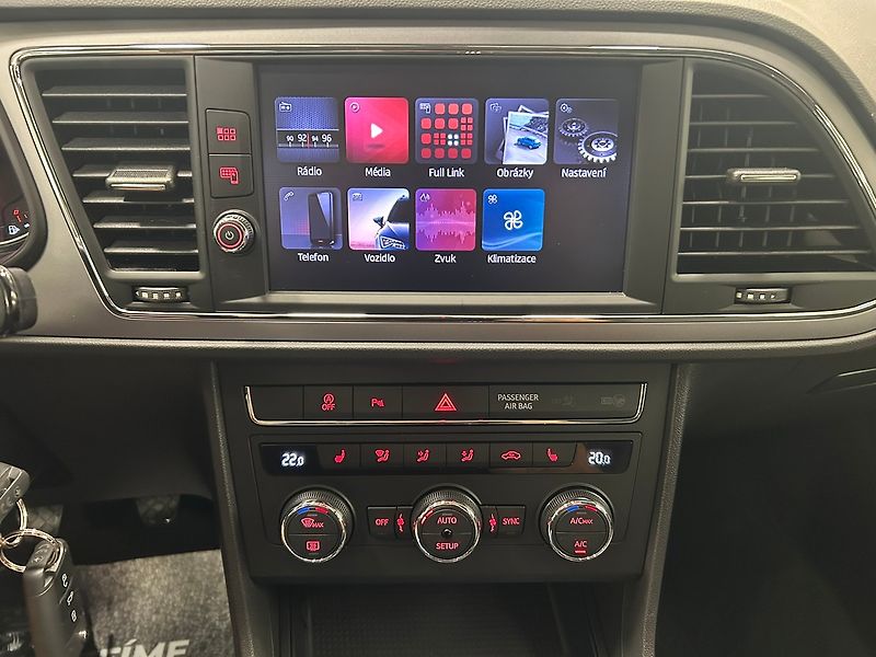Seat Leon (2020) 1.5 TGI MAN 2020 záruka 1R - fotka 40 z 55