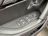 Peugeot 2008 (2021) 1.2PT, GT, AT, navi, kamera - náhled 13