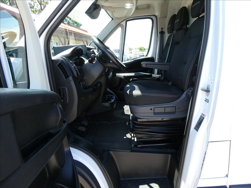 Fiat Ducato 2,2 132kW L2H4 1.maj.,MAXI,DPH - fotka 32 z 50