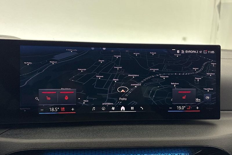 BMW Řada 3 řady 3 | 320d xDrive - fotka 10 z 26