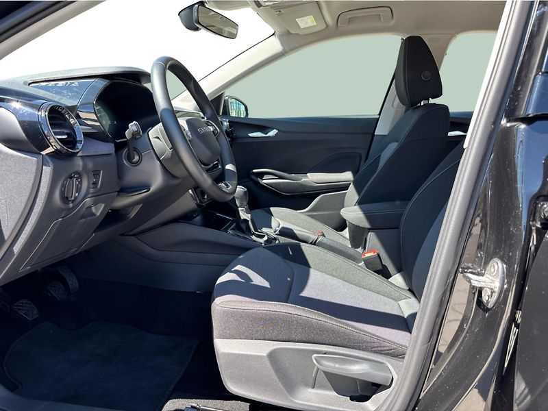 Škoda Fabia 1.0 TSi 70 kW SELECTION - fotka 11 z 26