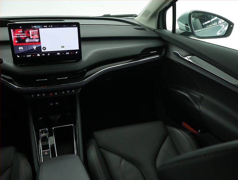 Škoda Enyaq (2021) First Edition iV 80 (82 kWh) - fotka 8 z 21