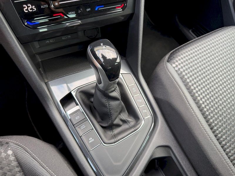 Volkswagen Tiguan (2022) 1.5 TSI 110kW DSG Life Matrix - fotka 28 z 35