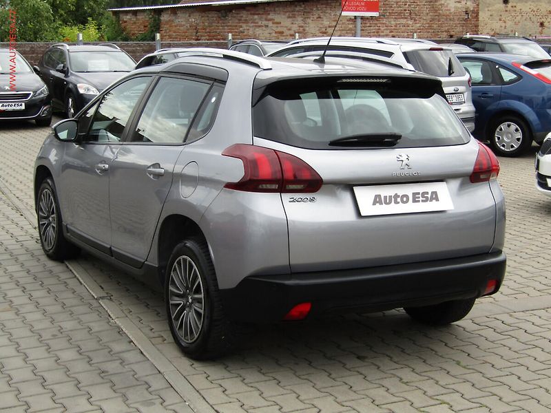 Peugeot 2008 (2017) 1.6 HDi, ČR, Active, navi - fotka 6 z 20
