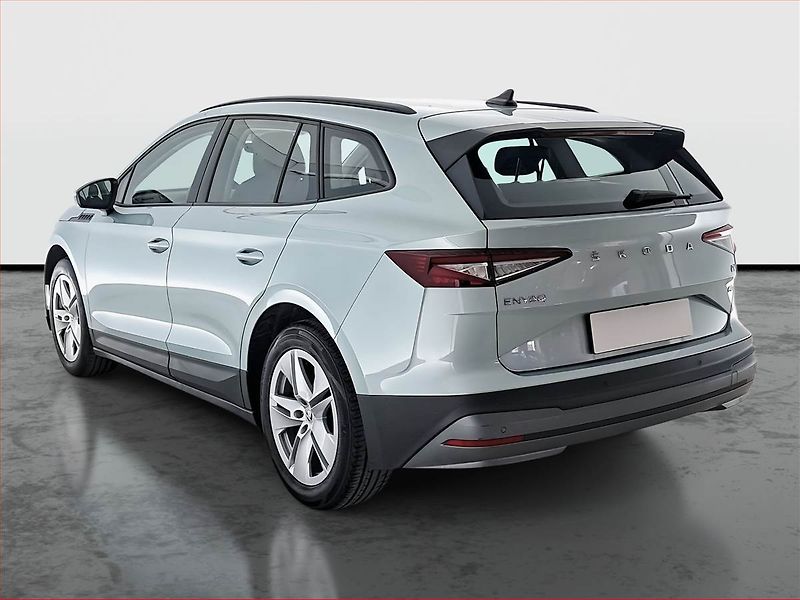 Škoda Enyaq (2023) 60 (62 kWh), SoH 94% - fotka 4 z 20