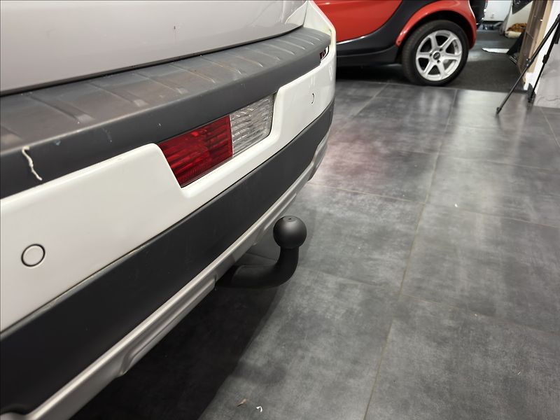 Chevrolet Orlando 1,8   i LT+ 7 MÍST AC TZ ČR TO - fotka 30 z 40