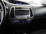 Hyundai i20 (2012) 1.2, Serv.kniha, Tempomat - náhled 10