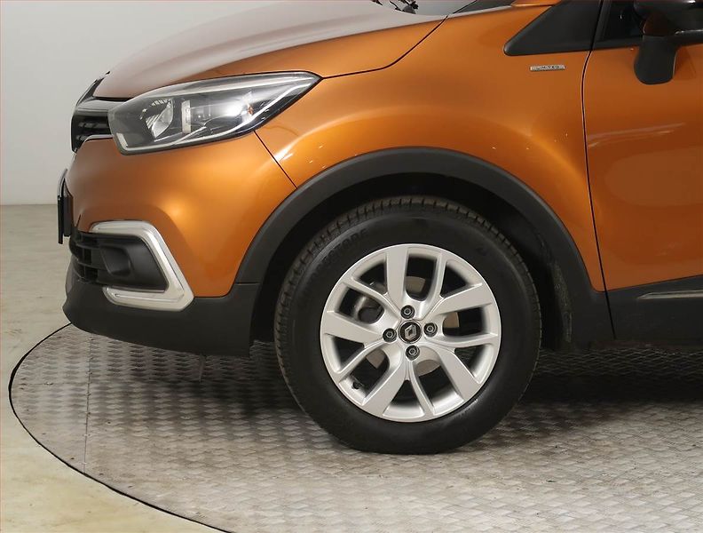 Renault Captur (2019) Limited 0.9 TCe, Serv.kniha - fotka 15 z 18