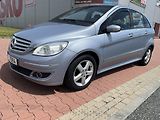 Mercedes-Benz Třídy B 200 Turbo Automat - náhled 26