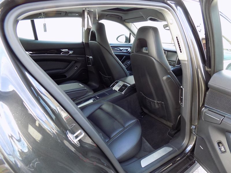 Porsche Panamera (2013) 4S/Facelift/4x4/NAVI/ - fotka 20 z 43