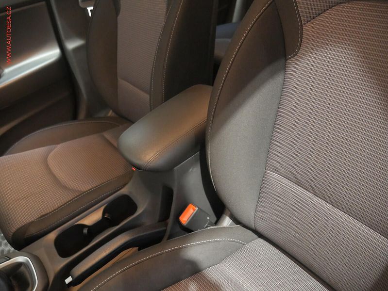 Hyundai i30 (2020) 1.0T-GDi, ČR, AC, temp - fotka 17 z 17