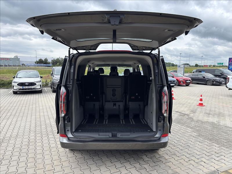 Ford Tourneo Custom 2,0 EcoBlue 125kW TitaniumX L2 - fotka 12 z 35