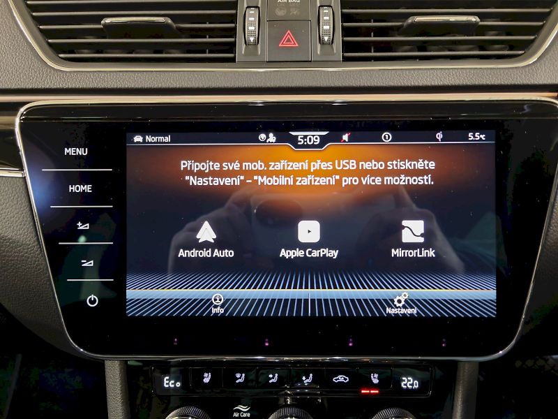 Škoda Superb (2023) iV 1.4 TSI 160 kW DSG L&K - fotka 16 z 31