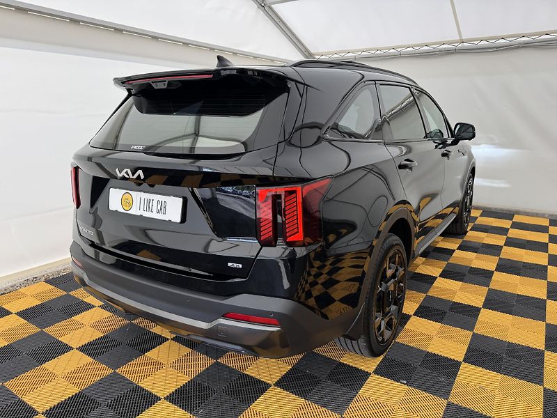 Kia Sorento 2.2d*142kw*4x4*DPH*Panorama* - fotka 5 z 50
