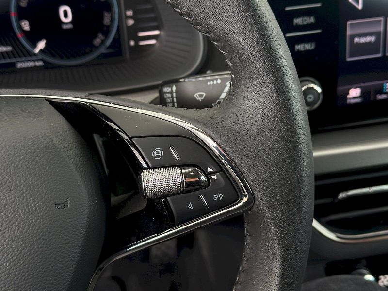 Škoda Kamiq (2024) 1.5 TSI 110 kW Style Plus - fotka 15 z 24